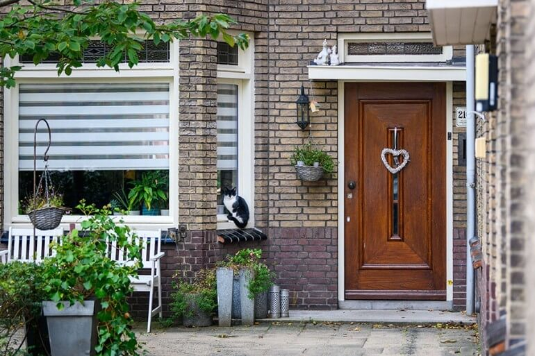 de lokale makelaar in den haag, kent de wijk en woningen in de buurt